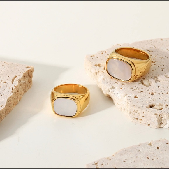 White Marble Ring - Picture 3 of 7